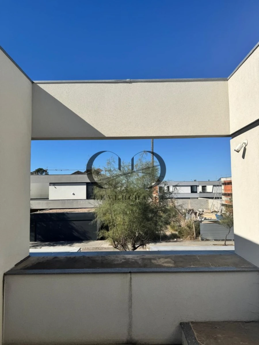 Moradia T3 para Venda em Madalena Foto 21