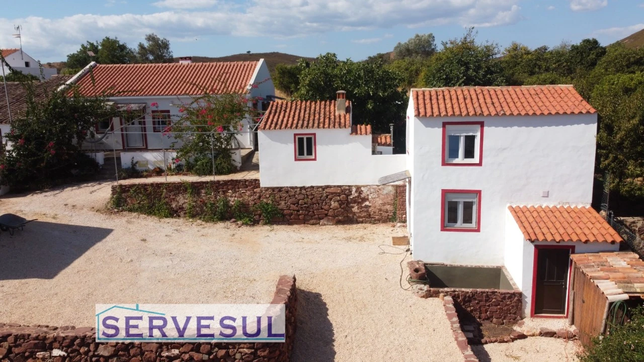 Moradia T4 para Venda em Silves Foto 2