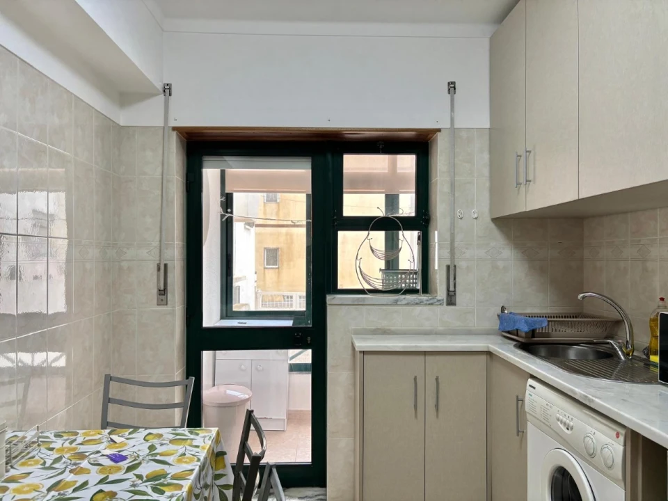 Apartamento T2 para Venda em Atouguia da Baleia Foto 16