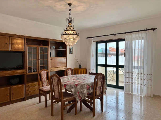 Apartamento T2 para Venda em Atouguia da Baleia Foto 9