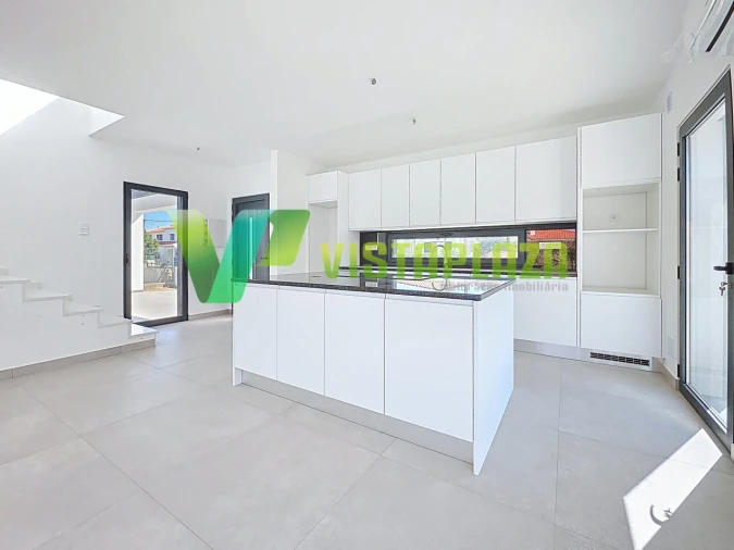 Moradia T3 para Venda em Aljezur Foto 6