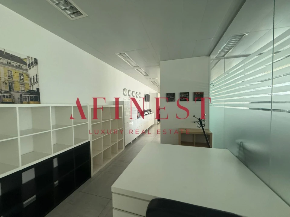 Escritório para Arrendamento em Algés, Linda-A-Velha e Cruz Quebrada-Dafundo Foto 14