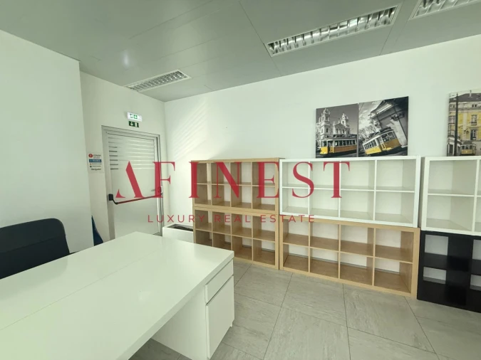 Escritório para Arrendamento em Algés, Linda-A-Velha e Cruz Quebrada-Dafundo Foto 3