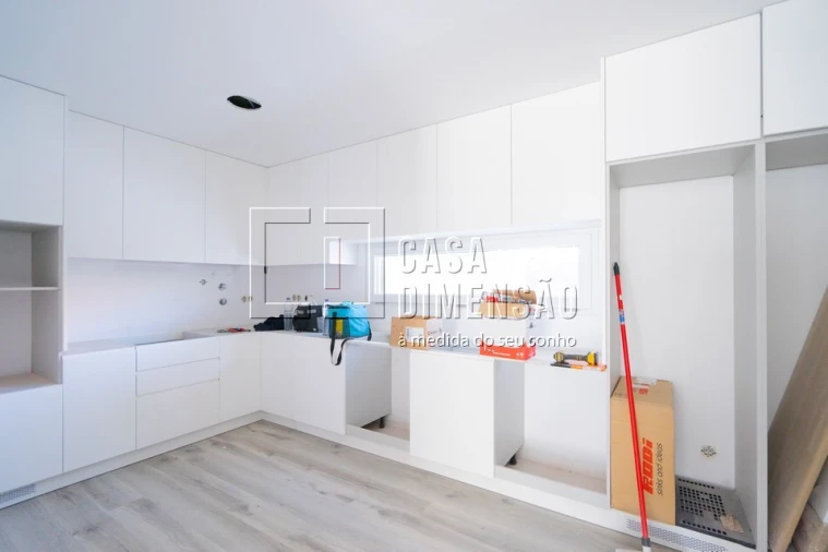 Moradia T3 para Venda em São Domingos de Rana Foto 3