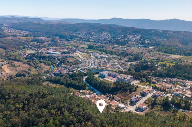 Terreno para Venda em Sobreira Foto 15