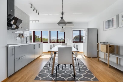 Apartamento T2 para Venda em Cedofeita, Santo Ildefonso, Sé, Miragaia, São Nicolau e Vitória