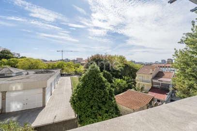 Apartamento T2 para Venda em Cedofeita, Santo Ildefonso, Sé, Miragaia, São Nicolau e Vitória