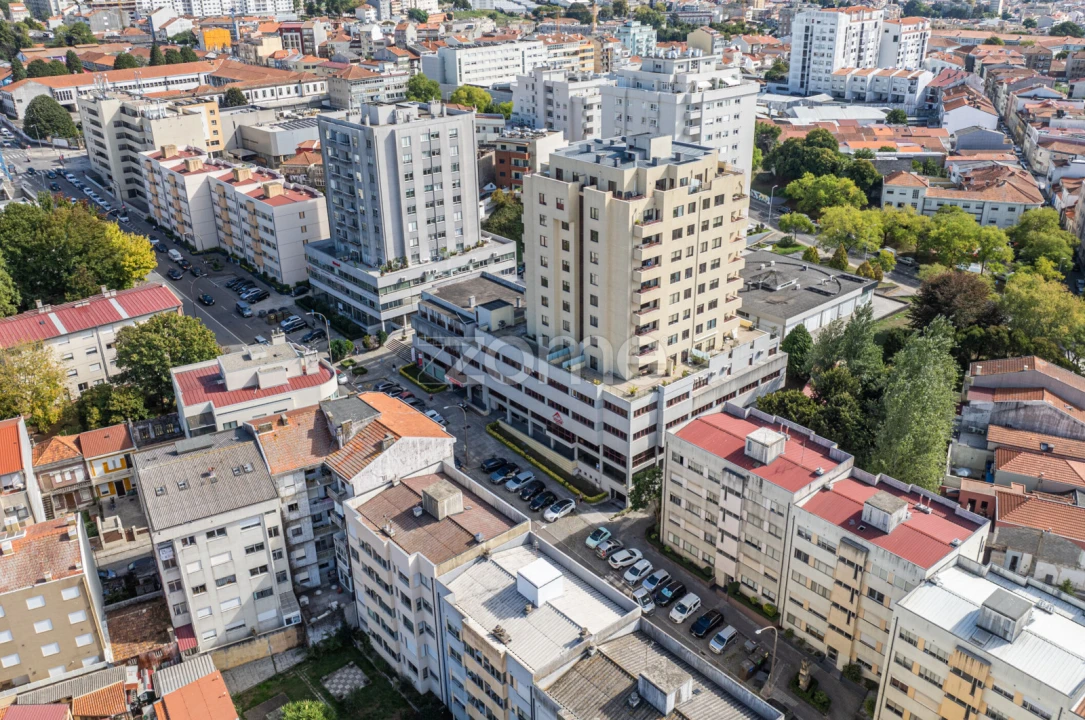 Apartamento T2 para Venda em Cedofeita, Santo Ildefonso, Sé, Miragaia, São Nicolau e Vitória Foto 36