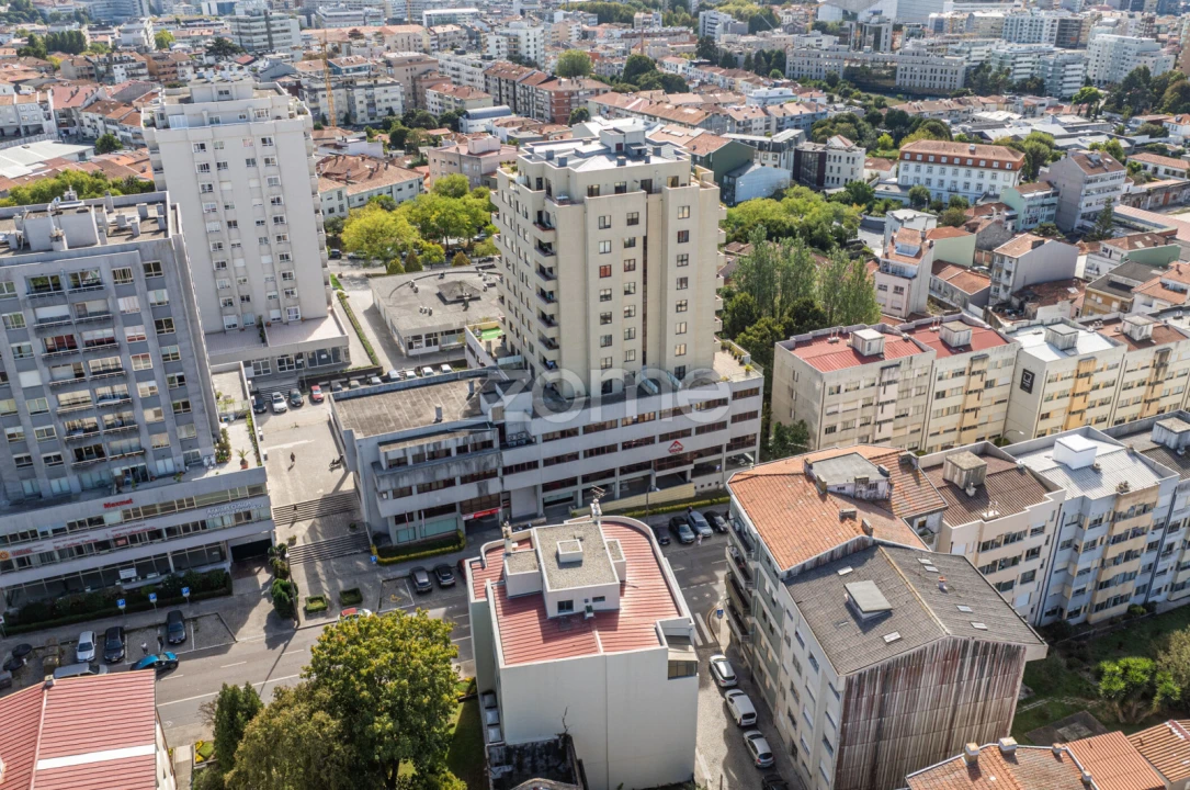 Apartamento T2 para Venda em Cedofeita, Santo Ildefonso, Sé, Miragaia, São Nicolau e Vitória Foto 37