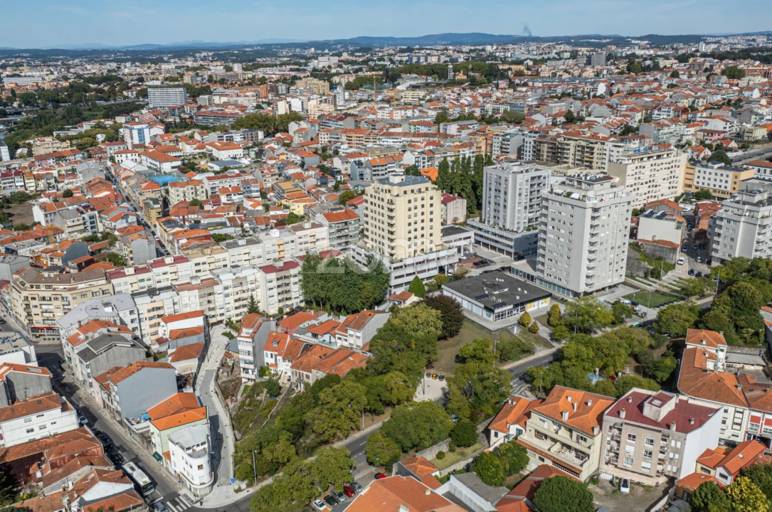 Apartamento T2 para Venda em Cedofeita, Santo Ildefonso, Sé, Miragaia, São Nicolau e Vitória Foto 38