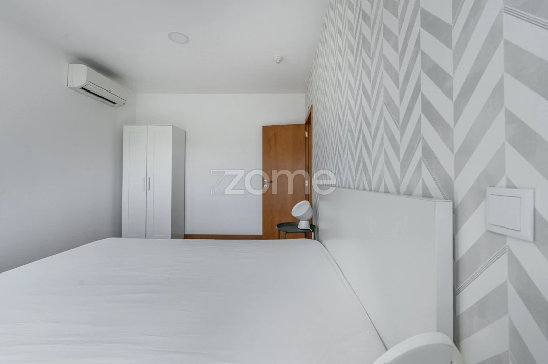 Apartamento T2 para Venda em Cedofeita, Santo Ildefonso, Sé, Miragaia, São Nicolau e Vitória Foto 15