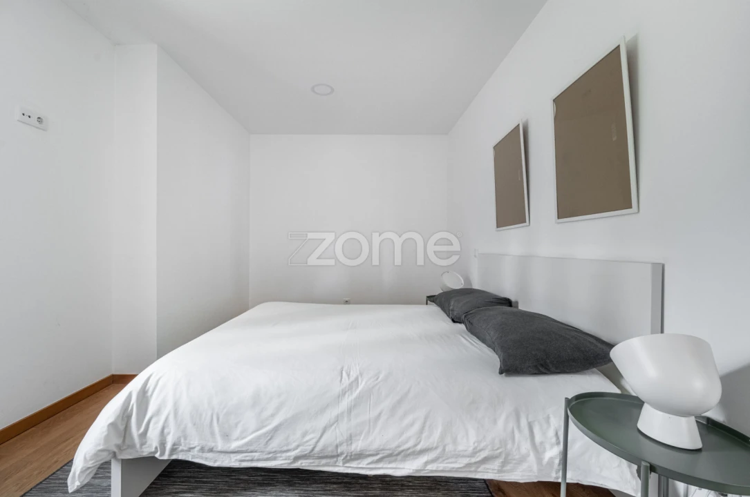 Apartamento T2 para Venda em Cedofeita, Santo Ildefonso, Sé, Miragaia, São Nicolau e Vitória Foto 20
