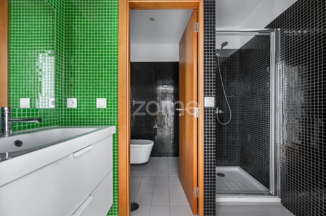 Apartamento T2 para Venda em Cedofeita, Santo Ildefonso, Sé, Miragaia, São Nicolau e Vitória Foto 22