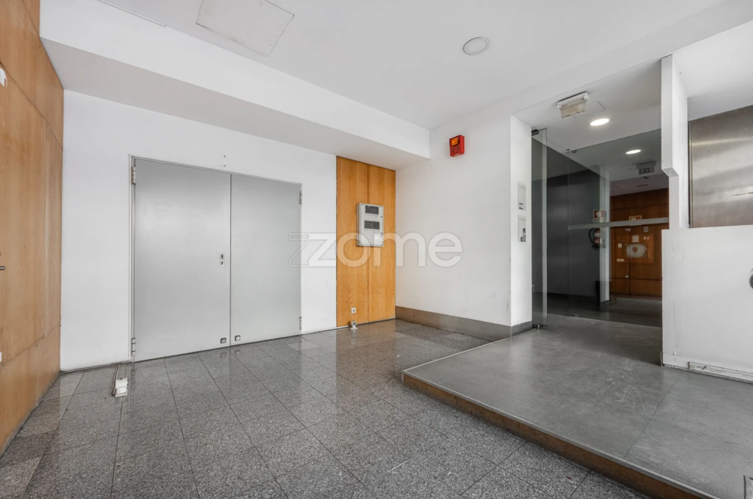 Apartamento T2 para Venda em Cedofeita, Santo Ildefonso, Sé, Miragaia, São Nicolau e Vitória Foto 26