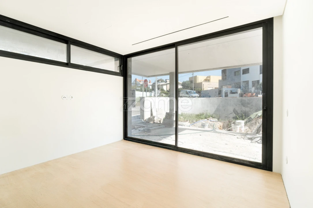 Moradia T5 para Venda em Madalena Foto 8