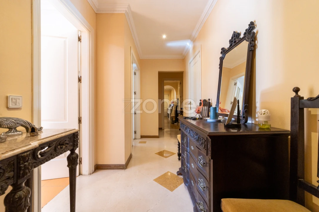 Apartamento T2 para Venda em Santa Maria e São Miguel, São Martinho, São Pedro Penaferrim Foto 5