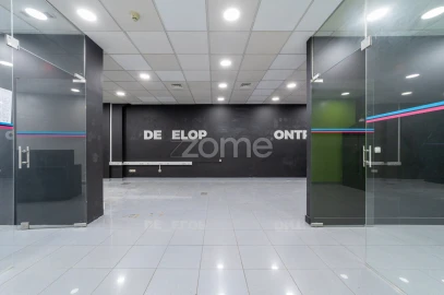 Negócio para Venda em Alvalade
