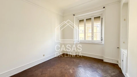 Apartamento T6 para Venda em Avenidas Novas