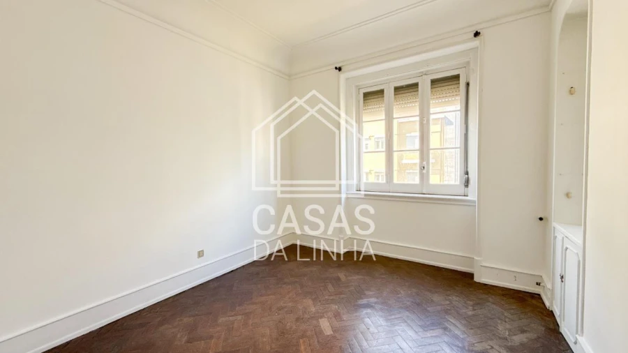 Apartamento T6 para Venda em Avenidas Novas Foto 9