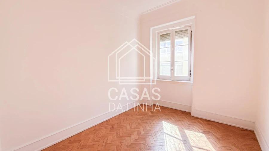 Apartamento T6 para Venda em Avenidas Novas Foto 24