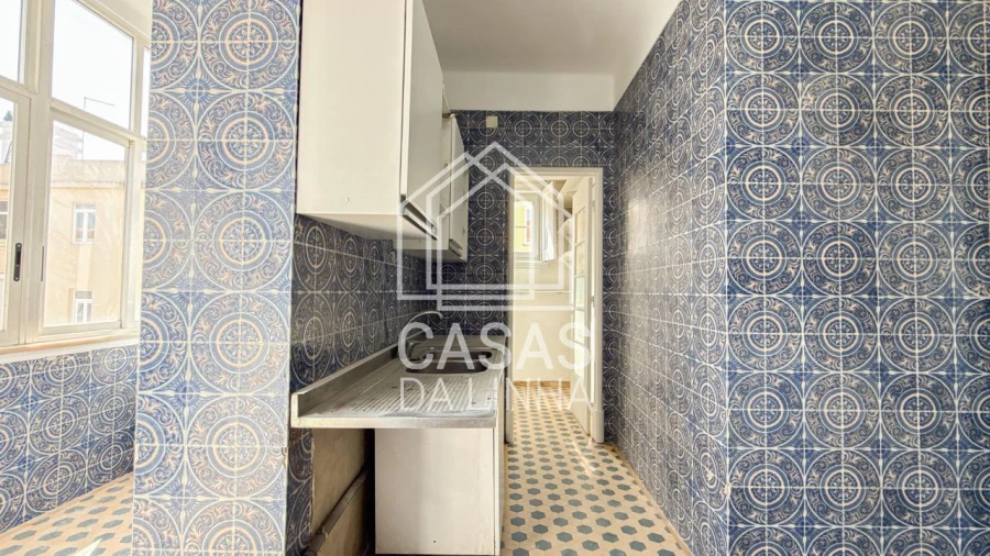 Apartamento T6 para Venda em Avenidas Novas Foto 26