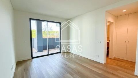 Apartamento T4 para Venda em Algés, Linda-A-Velha e Cruz Quebrada-Dafundo
