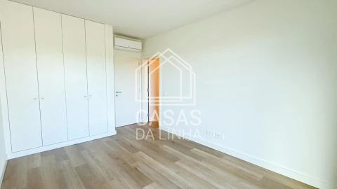 Apartamento T4 para Venda em Algés, Linda-A-Velha e Cruz Quebrada-Dafundo