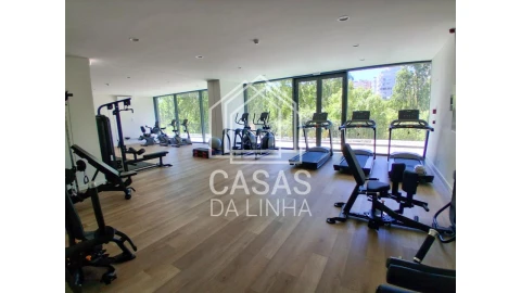 Apartamento T4 para Venda em Algés, Linda-A-Velha e Cruz Quebrada-Dafundo