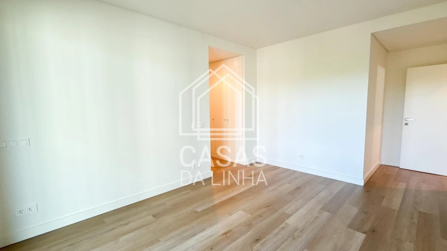 Apartamento T4 para Venda em Algés, Linda-A-Velha e Cruz Quebrada-Dafundo Foto 15