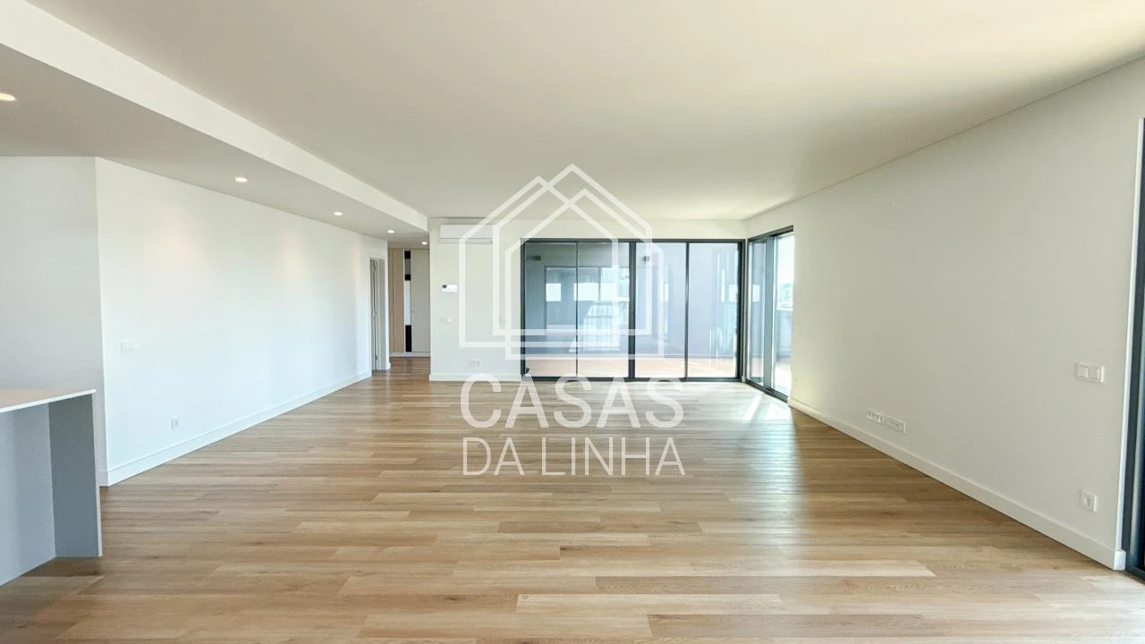 Apartamento T4 para Venda em Algés, Linda-A-Velha e Cruz Quebrada-Dafundo Foto 6