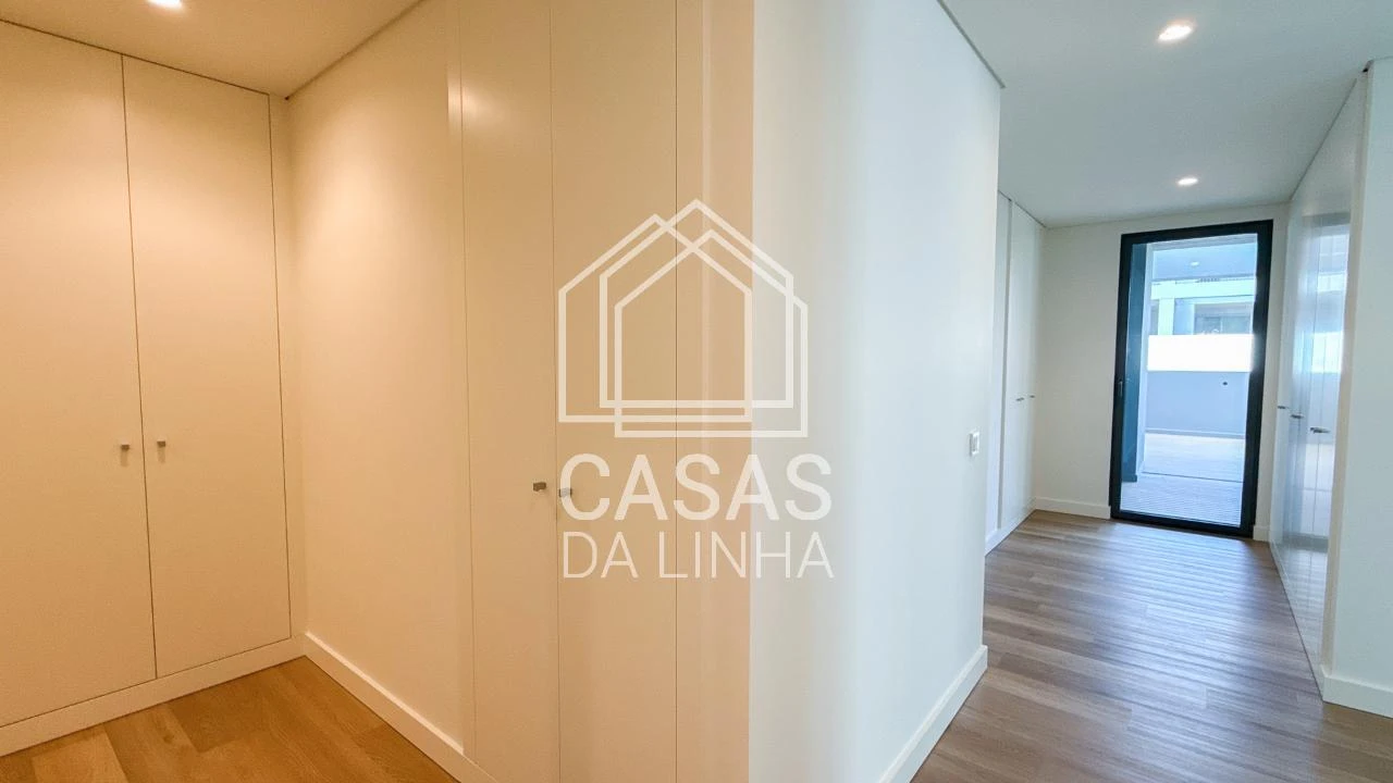 Apartamento T4 para Venda em Algés, Linda-A-Velha e Cruz Quebrada-Dafundo Foto 26