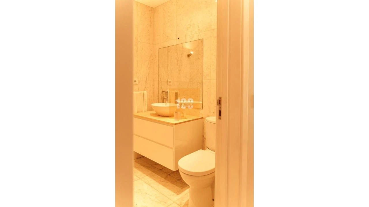 Apartamento T4 para Venda em Ramalde Foto 11