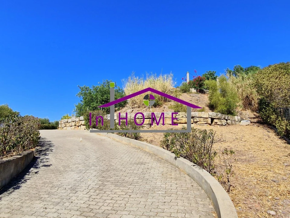 Moradia T5 para Venda em Salir Foto 30