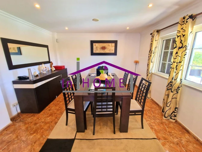 Moradia T5 para Venda em Salir Foto 7