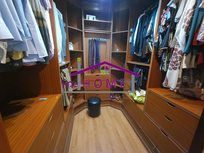 Moradia T5 para Venda em Salir Foto 16