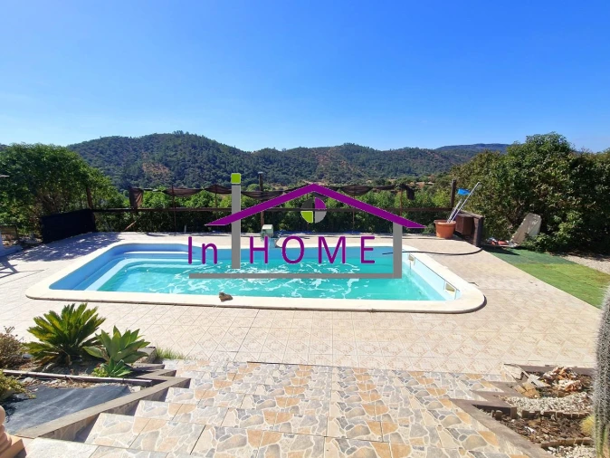 Moradia T5 para Venda em Salir Foto 26