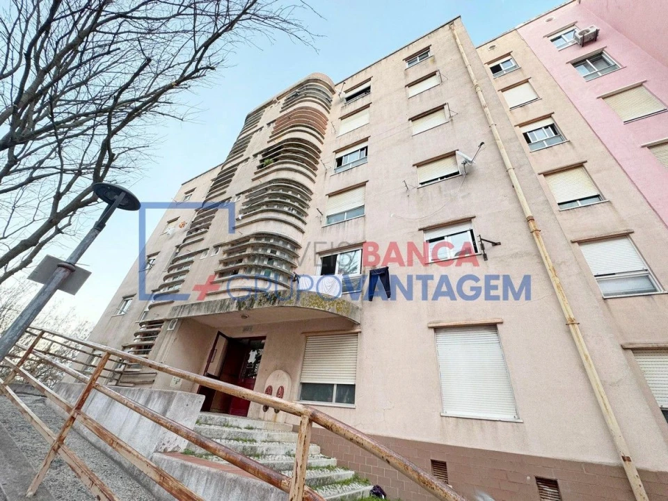 Apartamento T2 para Venda em Setubal (São Sebastião) Foto 3