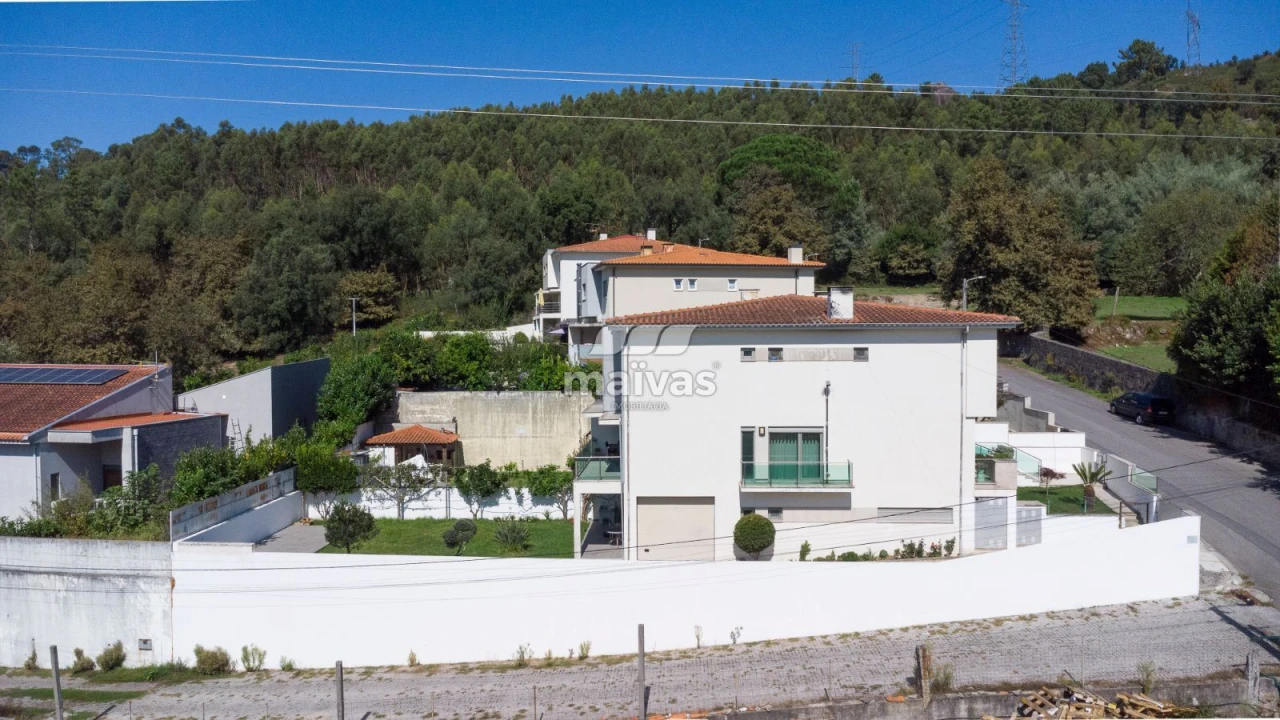 Moradia T4 para Venda em Este (São Pedro e São Mamede) Foto 31