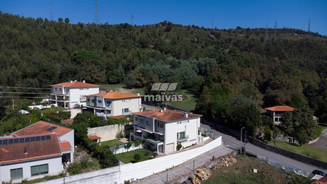 Moradia T4 para Venda em Este (São Pedro e São Mamede) Foto 32