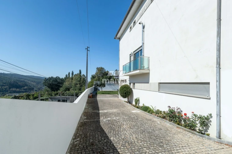 Moradia T4 para Venda em Este (São Pedro e São Mamede) Foto 29