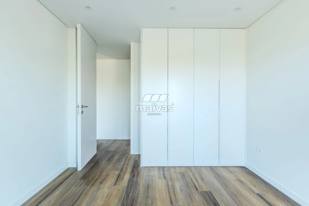 Apartamento T3 para Venda em Ferreiros e Gondizalves Foto 12