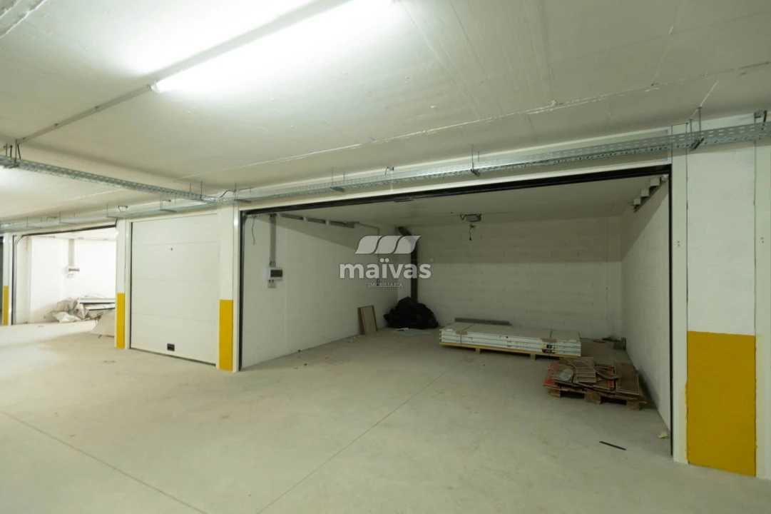 Apartamento T3 para Venda em Ferreiros e Gondizalves Foto 13