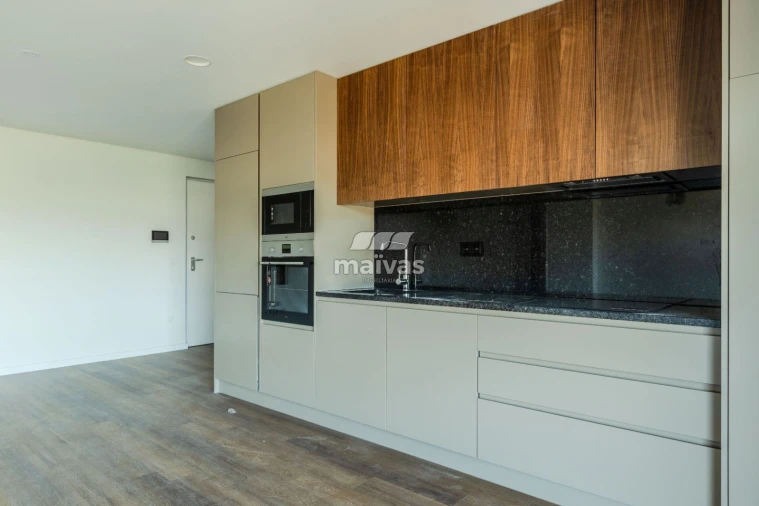 Apartamento T3 para Venda em Ferreiros e Gondizalves Foto 5