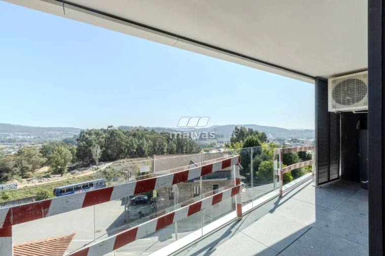 Apartamento T3 para Venda em Ferreiros e Gondizalves Foto 7