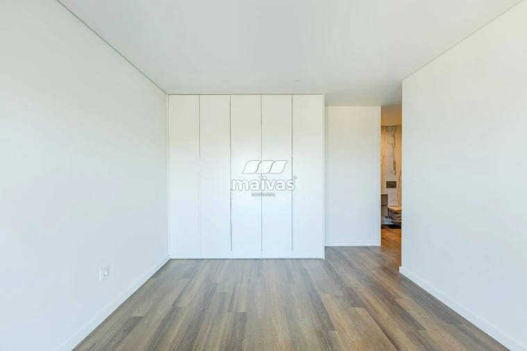 Apartamento T3 para Venda em Ferreiros e Gondizalves Foto 11