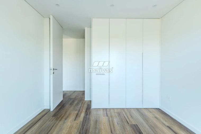 Apartamento T3 para Venda em Ferreiros e Gondizalves Foto 12