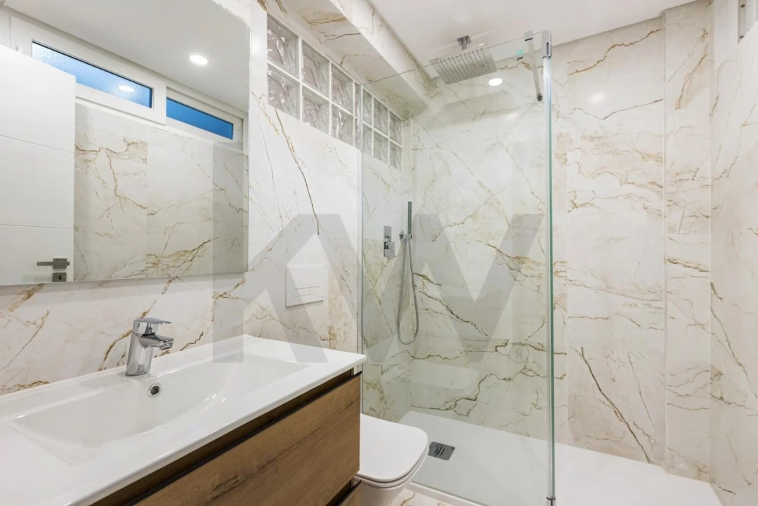 Moradia T4 para Venda em Alfragide Foto 22