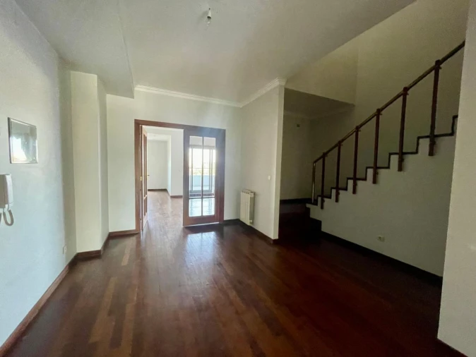 Apartamento T5 para Venda em São Vitor (Braga) Foto 2