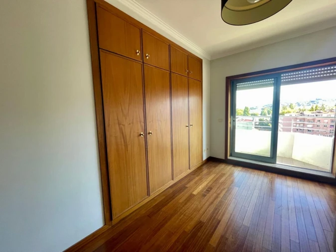 Apartamento T5 para Venda em São Vitor (Braga) Foto 13