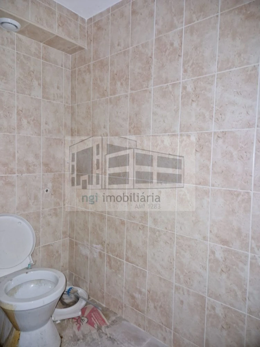 Loja para Venda em Setubal (São Sebastião) Foto 8